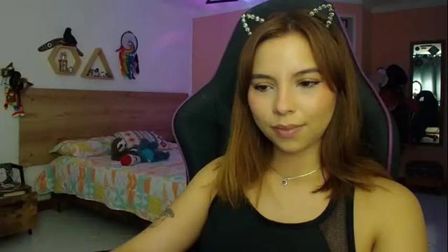 Image 4 of lolaverse Stream on Chaturbate on 28 days ago