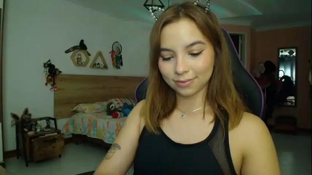 Image 8 of lolaverse Stream on Chaturbate on 28 days ago
