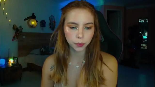 Image 2 of lolaverse Stream on Chaturbate on 1 month ago