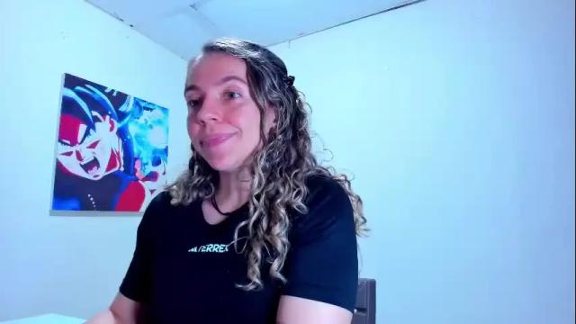 Image 10 of lolawinx_ Stream on Chaturbate on 24 days ago
