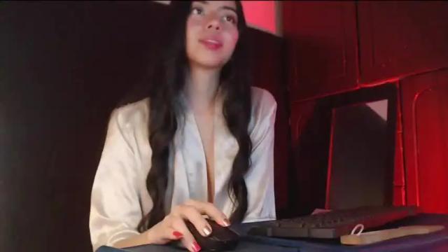 Image 2 of lolifantasy Stream on Chaturbate on 28 months ago