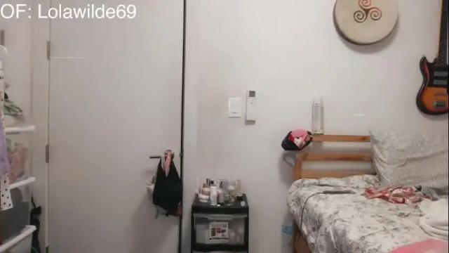Image 11 of lolita_wilde390 Stream on Chaturbate on 1 month ago