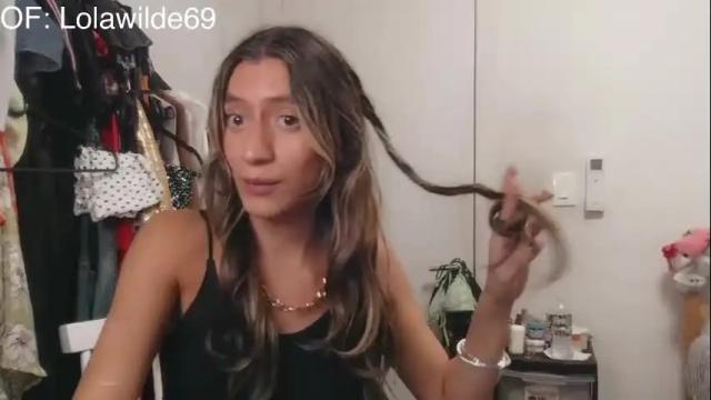 Image 4 of lolita_wilde390 Stream on Chaturbate on 1 month ago