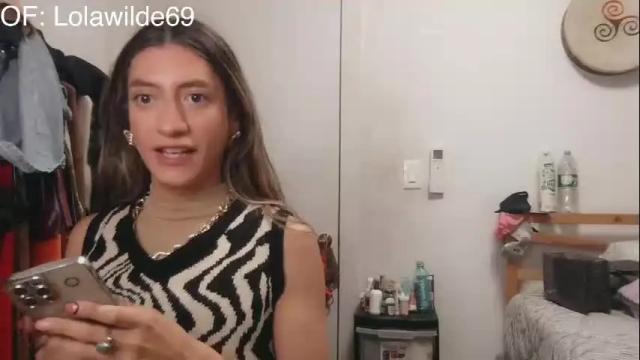 Image 2 of lolita_wilde390 Stream on Chaturbate on 2 days ago