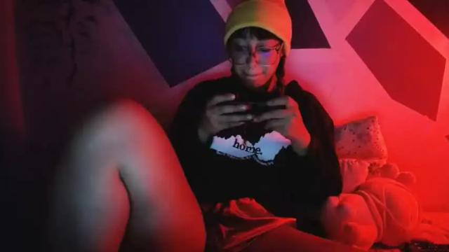 Image 12 of lolitabitchhorney_ Stream on Chaturbate on 13 months ago