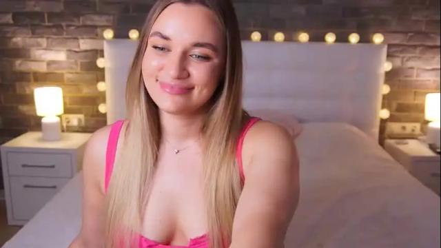 Image 8 of lollidoli__ Stream on Chaturbate on 16 days ago