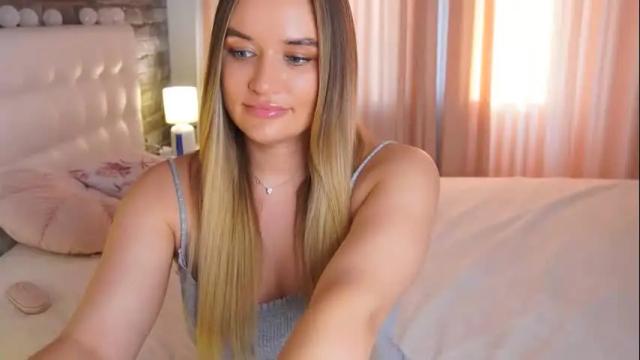 Thumbnail 2, lollidoli__'s Stream at Chaturbate, 4 months ago