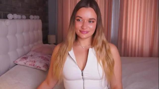 Image 6 of lollidoli__ Stream on Chaturbate on 4 months ago