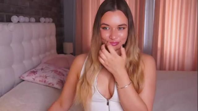 Image 7 of lollidoli__ Stream on Chaturbate on 4 months ago