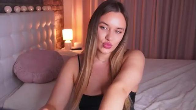 Image 7 of lollidoli__ Stream on Chaturbate on 3 months ago