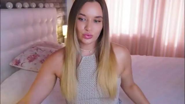 Image 6 of lollidoli__ Stream on Chaturbate on 2 months ago