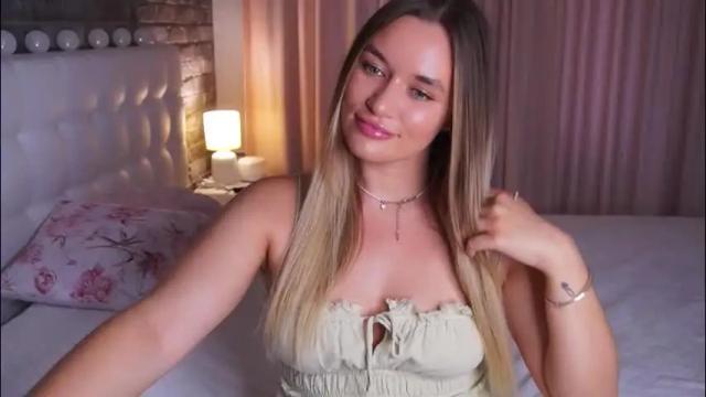 Image 3 of lollidoli__ Stream on Chaturbate on 2 months ago