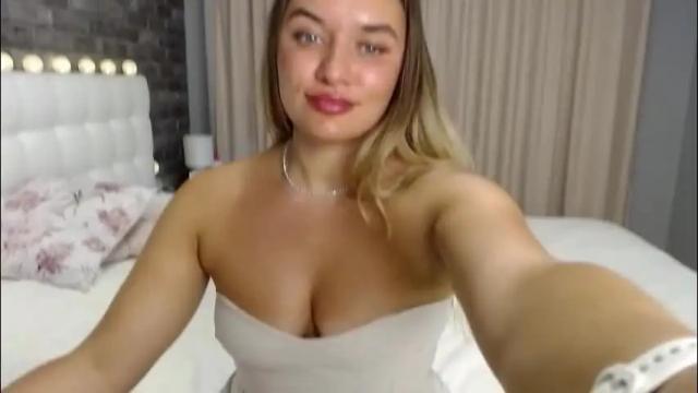 Image 12 of lollidoli__ Stream on Chaturbate on 28 days ago