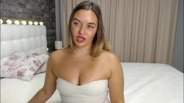 Image 6 of lollidoli__ Stream on Chaturbate on 28 days ago