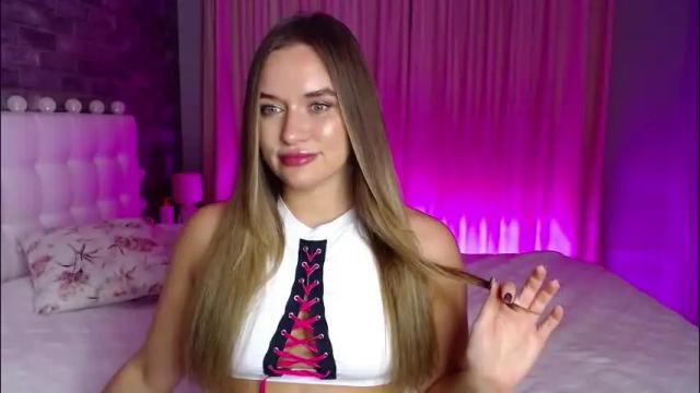 Image 4 of lollidoli__ Stream on Chaturbate on 1 month ago