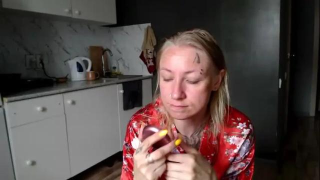 Image 7 of lollifox_1 Stream on Chaturbate on 17 days ago