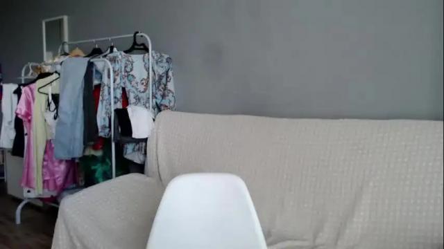 Image 2 of lollifox_1 Stream on Chaturbate on 15 days ago