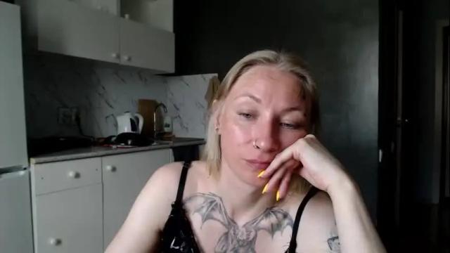 Image 6 of lollifox_1 Stream on Chaturbate on 10 days ago
