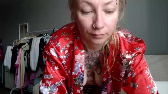 Image 2 of lollifox_1 Stream on Chaturbate on 9 days ago