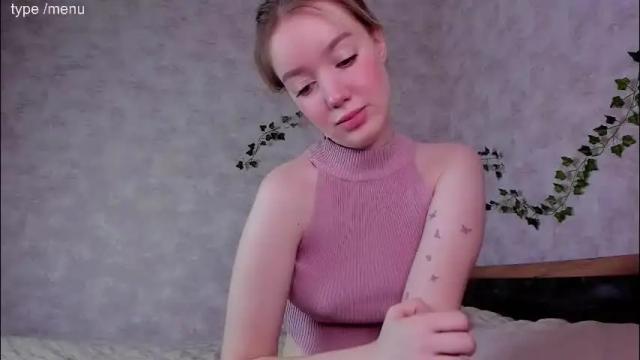 Image 12 of lollipops6666 Stream on Chaturbate on 1 month ago