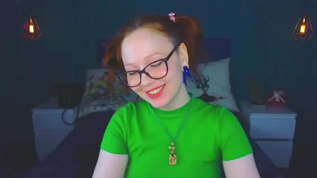 Image 8 of lolly_click Stream on Chaturbate on 17 months ago