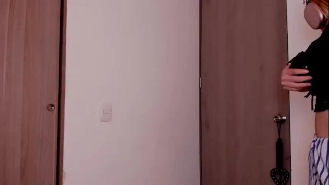 Image 4 of lolly_js_ Stream on Chaturbate on 9 days ago