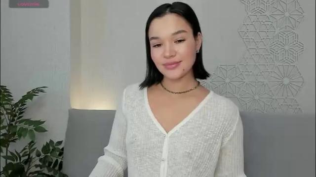 Image 2 of lolly_turner Stream on Chaturbate on 2 months ago