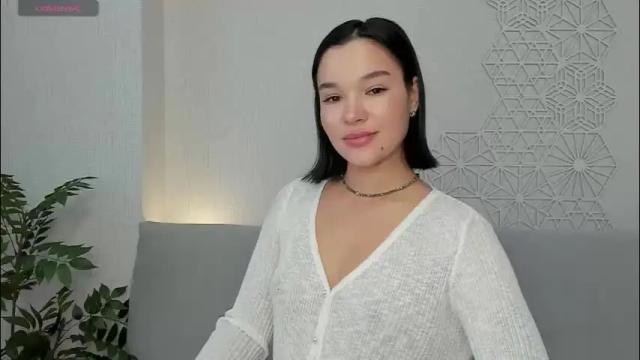 Image 4 of lolly_turner Stream on Chaturbate on 2 months ago