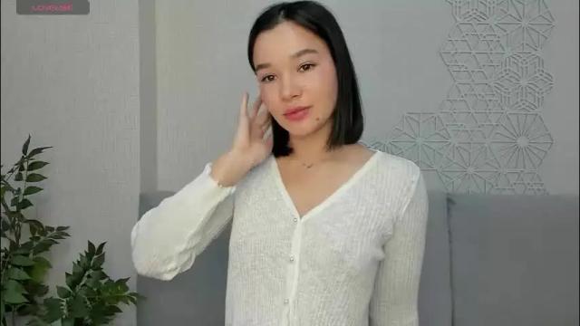 Image 3 of lolly_turner Stream on Chaturbate on 29 days ago