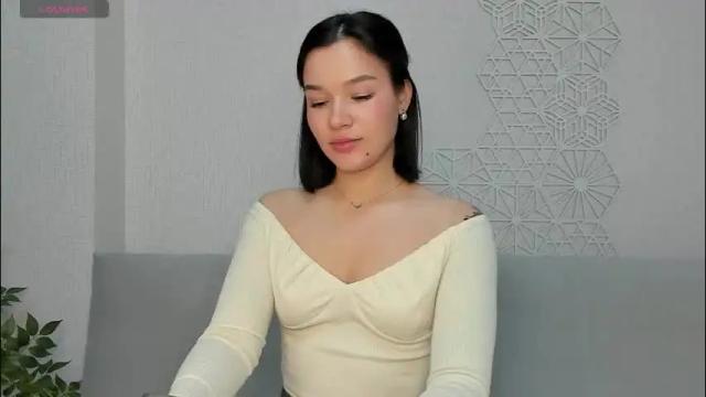 Image 3 of lolly_turner Stream on Chaturbate on 27 days ago