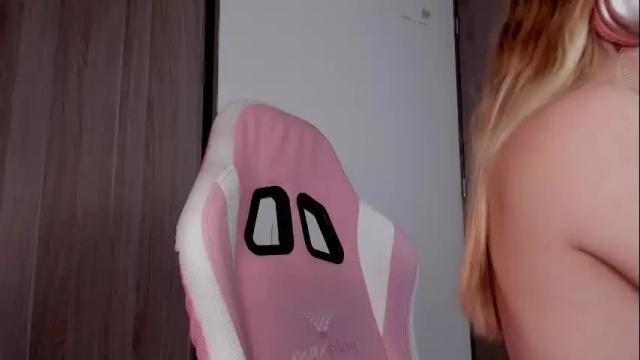 Thumbnail 3, lollypetitte_'s Stream at Chaturbate, 1 month ago