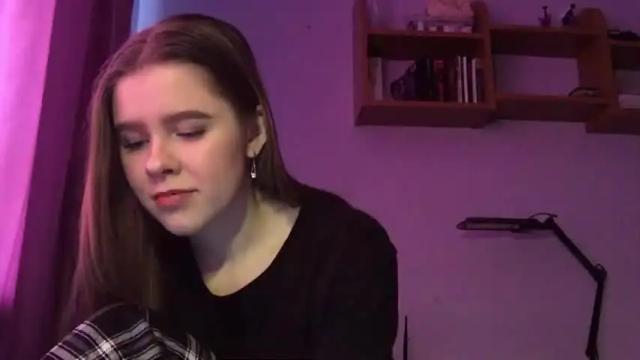 Image 12 of lollyross Stream on Chaturbate on 20 months ago