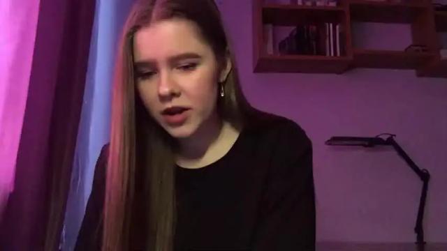 Image 3 of lollyross Stream on Chaturbate on 20 months ago