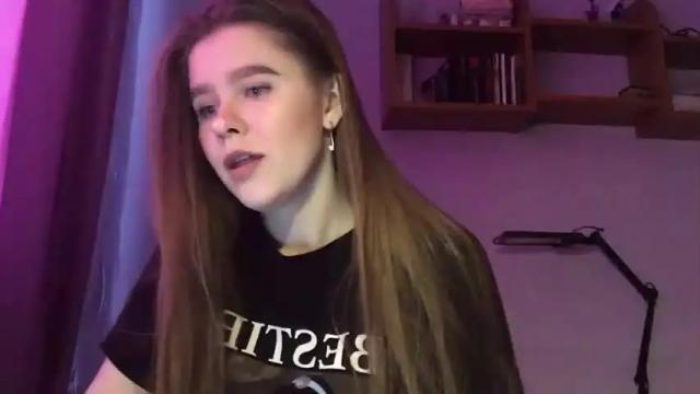 Image 2 of lollyross Stream on Chaturbate on 20 months ago