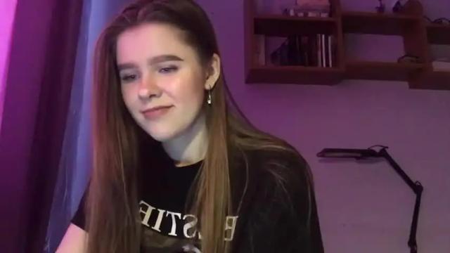 Image 4 of lollyross Stream on Chaturbate on 20 months ago
