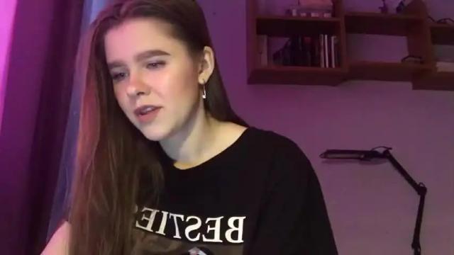 Image 8 of lollyross Stream on Chaturbate on 20 months ago