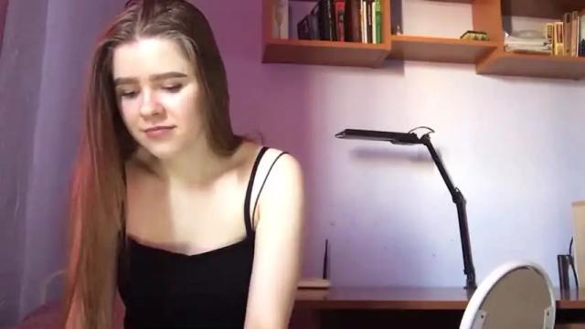 Image 12 of lollyross Stream on Chaturbate on 20 months ago