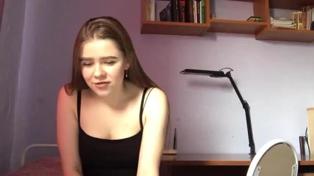 Image 3 of lollyross Stream on Chaturbate on 20 months ago