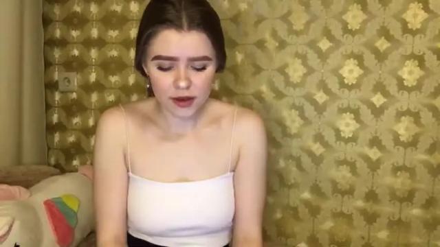 Image 7 of lollyross Stream on Chaturbate on 18 months ago
