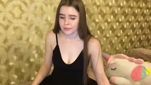 Image 7 of lollyross Stream on Chaturbate on 18 months ago