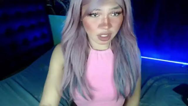 Image 2 of loloveyxx Stream on Chaturbate on 18 months ago