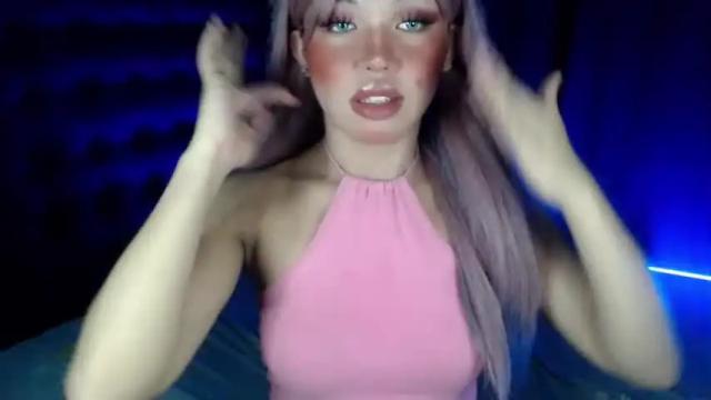 Image 6 of loloveyxx Stream on Chaturbate on 18 months ago