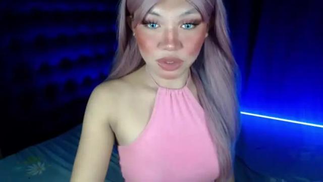 Image 7 of loloveyxx Stream on Chaturbate on 18 months ago