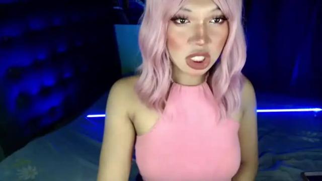 Image 4 of loloveyxx Stream on Chaturbate on 18 months ago