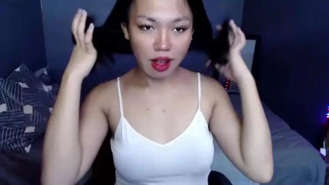 Thumbnail 2, loloveyxx's Stream at Chaturbate, 18 months ago