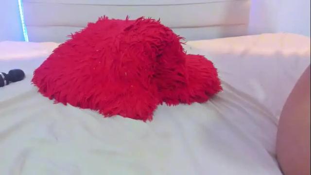 Image 8 of loly_skinny Stream on Chaturbate on 17 days ago