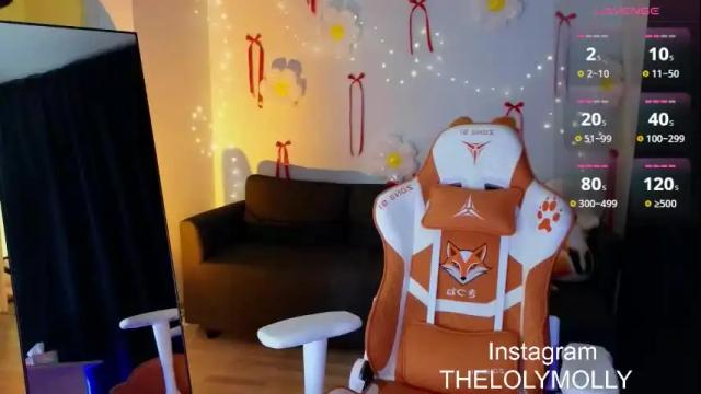 Image 10 of lolymolli Stream on Chaturbate on 1 month ago