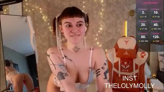 Image 11 of lolymolli Stream on Chaturbate on 4 days ago