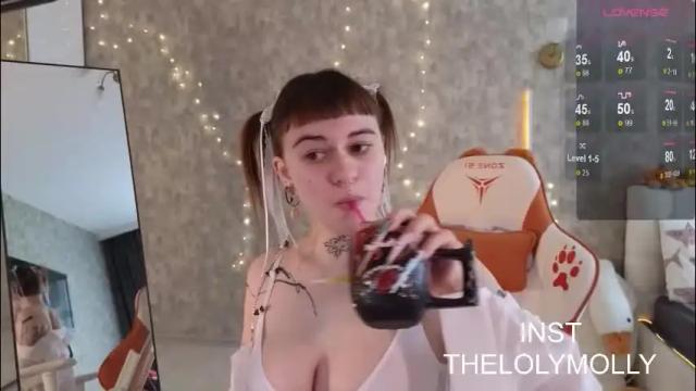 Image 2 of lolymolli Stream on Chaturbate on 4 days ago