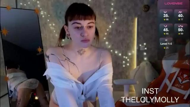 Image 10 of lolymolli Stream on Chaturbate on 1 month ago